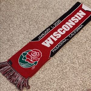 Wisconsin Badgers Rose Bowl Game 2020 Red and Black Scarf 🧣*New